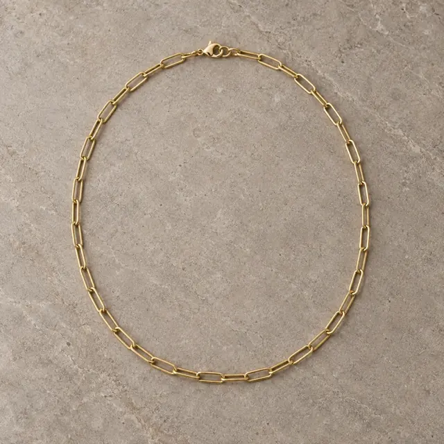Fine gold paperclip chain necklace